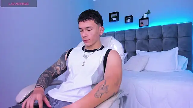 Thomas moon online show from January 14, 2026, 12:42 pm