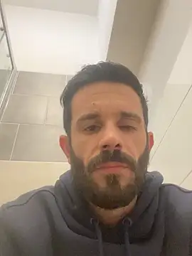 Snapshot of lolo7121 chatting on March 17, 2026, 1:25 pm lolo7121 online show from March 17, 2026, 1:25 pm