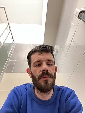 Snapshot of lolo7121 chatting on March 9, 2026, 3:04 pm lolo7121 online show from March 9, 2026, 3:04 pm