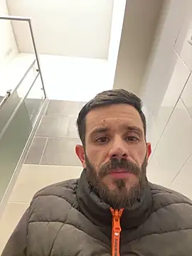 Snapshot of lolo7121 chatting on March 6, 2026, 2:01 pm lolo7121 online show from March 6, 2026, 2:01 pm