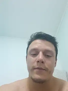 RAFAEL18-3  online show from October 5, 2025, 10:55 pm