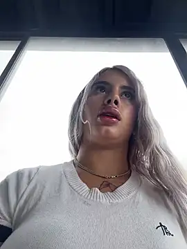 Snapshot of YouCandiSumisa chatting on February 23, 2026, 6:52 pm YouCandiSumisa online show from February 23, 2026, 6:52 pm