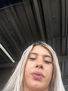 Snapshot of YouCandiSumisa chatting on January 18, 2026, 5:38 pm YouCandiSumisa online show from January 18, 2026, 5:38 pm