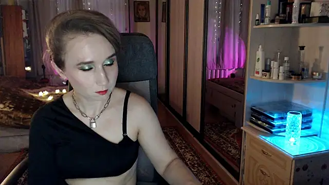 ClassyInna online show from October 30, 2025, 6:55 am