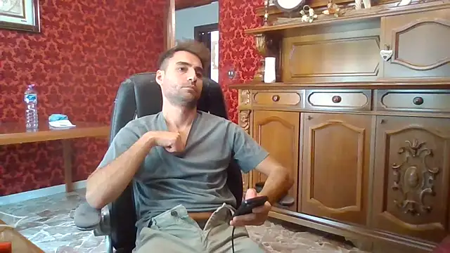 Torissimo92 online show from October 17, 2025, 10:18 am