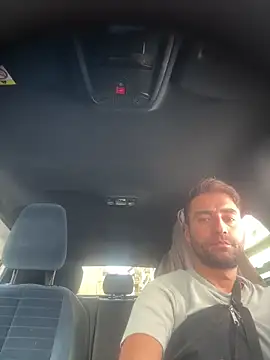 Torissimo92 online show from September 25, 2025, 8:42 am