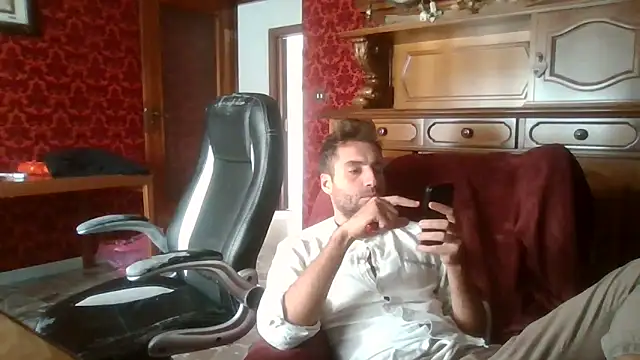 Torissimo92 online show from September 24, 2025, 8:10 am