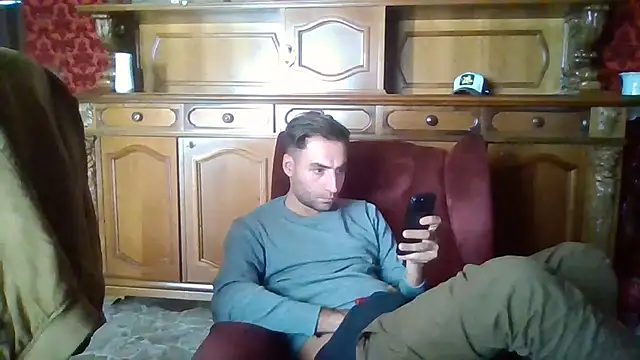 Torissimo92 online show from October 10, 2025, 10:05 am