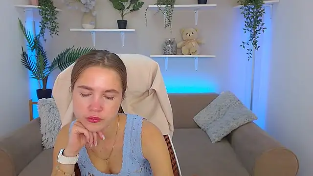 Snapshot of Spicy_Lexi chatting on September 23, 2025, 6:20 am Spicy Lexi online show from September 23, 2025, 6:20 am