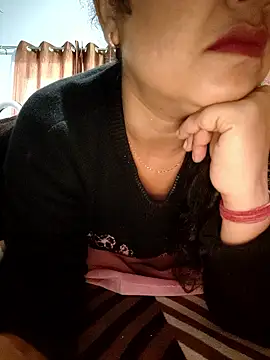 CUTE-PX online show from January 17, 2026, 3:32 am