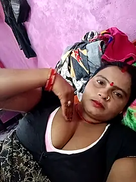 Snapshot of Hot_komal1 chatting on October 17, 2025, 10:18 am Hot komal1 online show from October 17, 2025, 10:18 am