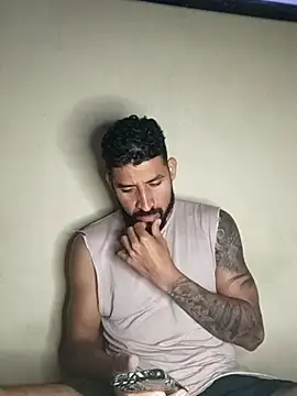 Snapshot of Alexsexygamer chatting on November 3, 2025, 5:49 pm Alexsexygamer online show from November 3, 2025, 5:49 pm