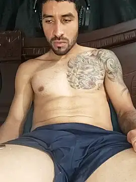 Snapshot of Alexsexygamer chatting on April 5, 2026, 8:15 pm Alexsexygamer online show from April 5, 2026, 8:15 pm