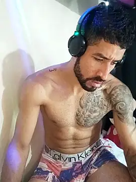 Snapshot of Alexsexygamer chatting on March 7, 2026, 4:23 pm Alexsexygamer online show from March 7, 2026, 4:23 pm