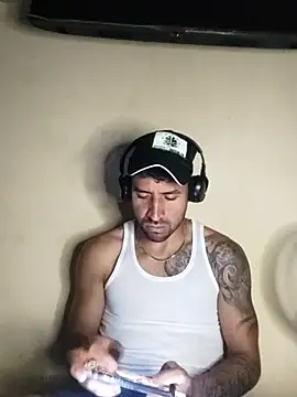 Snapshot of Alexsexygamer chatting on November 7, 2025, 12:48 am Alexsexygamer online show from November 7, 2025, 12:48 am