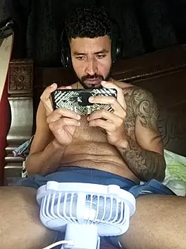 Snapshot of Alexsexygamer chatting on December 4, 2025, 4:33 am Alexsexygamer online show from December 4, 2025, 4:33 am