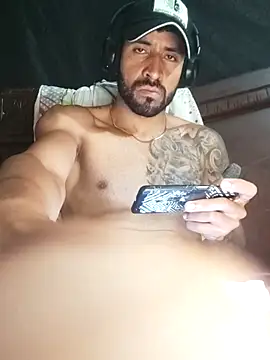 Snapshot of Alexsexygamer chatting on November 27, 2025, 12:33 am Alexsexygamer online show from November 27, 2025, 12:33 am