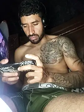 Snapshot of Alexsexygamer chatting on March 6, 2026, 1:22 am Alexsexygamer online show from March 6, 2026, 1:22 am