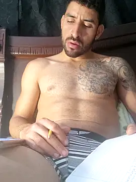 Snapshot of Alexsexygamer chatting on April 11, 2026, 1:24 am Alexsexygamer online show from April 11, 2026, 1:24 am