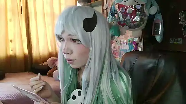 Snapshot of Terraelowen chatting on April 14, 2026, 5:07 pm Terraelowen online show from April 14, 2026, 5:07 pm