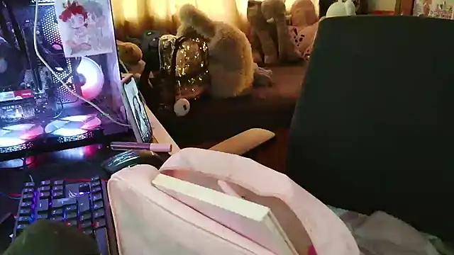 Snapshot of Terraelowen chatting on April 10, 2026, 1:18 pm Terraelowen online show from April 10, 2026, 1:18 pm