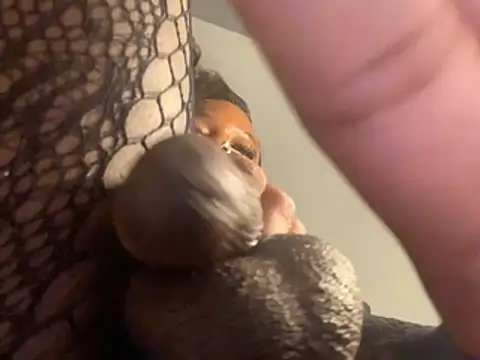 Snapshot of Prettyvsmonster chatting on March 12, 2026, 5:28 pm Prettyvsmonster online show from March 12, 2026, 5:28 pm