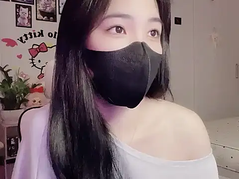 keelinnn19 online show from October 24, 2025, 8:19 pm