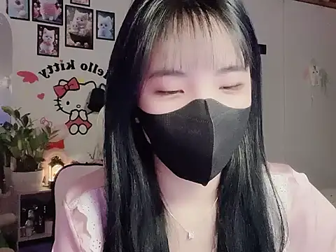 keelinnn19 online show from November 27, 2025, 7:25 pm