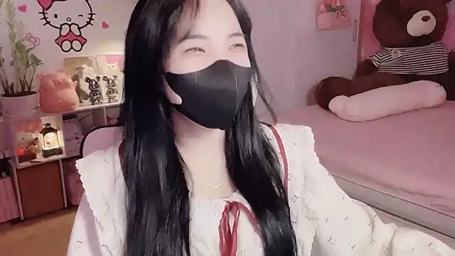 keelinnn19 online show from March 15, 2026, 6:48 pm