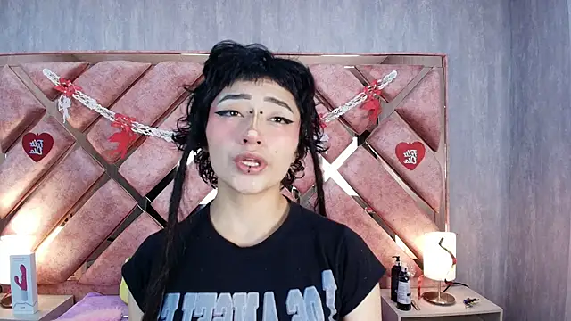 Babyyrasta666 online show from September 17, 2025, 3:08 am