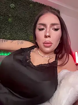 sexyanais online show from November 28, 2025, 11:49 pm