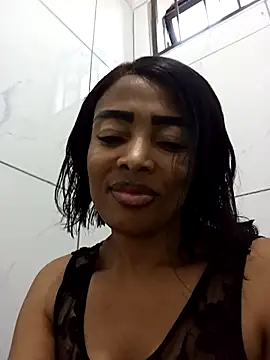 Snapshot of SEXYMOANSXX chatting on April 4, 2026, 4:41 am SEXYMOANSXX online show from April 4, 2026, 4:41 am