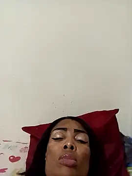 Snapshot of SEXYMOANSXX chatting on April 11, 2026, 2:32 pm SEXYMOANSXX online show from April 11, 2026, 2:32 pm