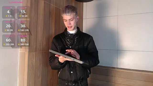 nicktorn online show from October 24, 2025, 11:53 am