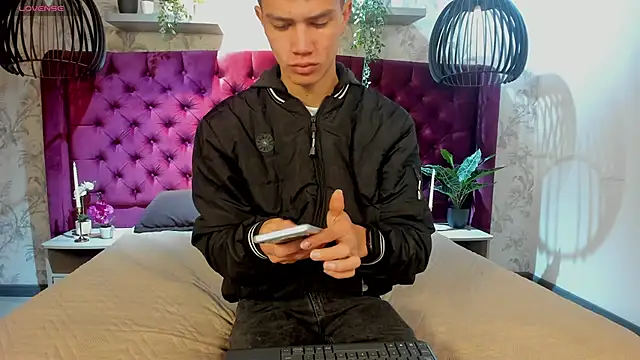 Snapshot of nicktorn chatting on January 9, 2026, 11:39 am nicktorn online show from January 9, 2026, 11:39 am