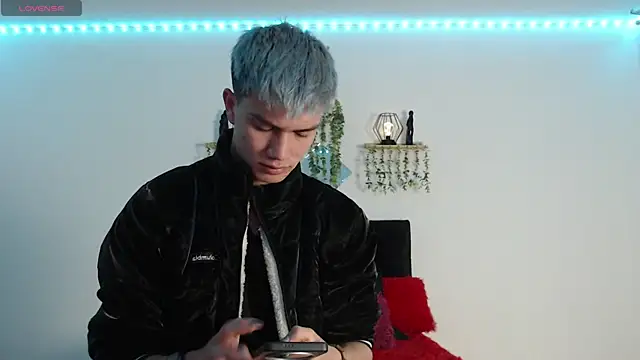 nicktorn online show from April 6, 2026, 1:12 pm