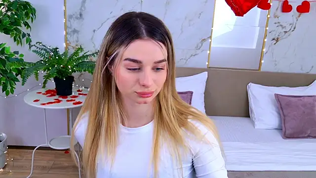 SweetyLicky online show from February 14, 2026, 6:30 pm