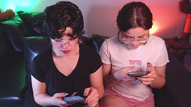 Snapshot of marsearth22_ chatting on December 3, 2025, 2:12 am marsearth22 online show from December 3, 2025, 2:12 am