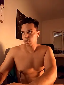 Snapshot of rayolexxx chatting on September 20, 2025, 12:21 pm rayolexxx online show from September 20, 2025, 12:21 pm