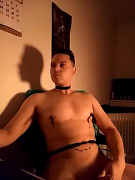 Snapshot of rayolexxx chatting on December 22, 2025, 8:36 am rayolexxx online show from December 22, 2025, 8:36 am