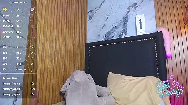 KIMMARSHALL1 online show from February 3, 2026, 6:22 am