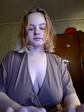 Snapshot of SlipperSherry chatting on September 28, 2025, 9:49 am SlipperSherry online show from September 28, 2025, 9:49 am