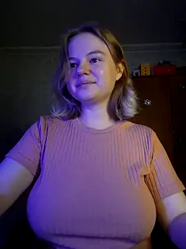 Snapshot of SlipperSherry chatting on October 8, 2025, 3:13 pm SlipperSherry online show from October 8, 2025, 3:13 pm