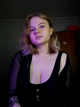 Snapshot of SlipperSherry chatting on November 1, 2025, 8:46 pm SlipperSherry online show from November 1, 2025, 8:46 pm