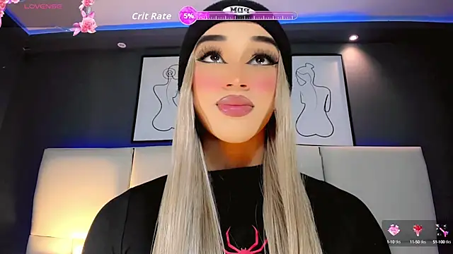 Valeriasmiithh online show from October 12, 2025, 8:32 pm