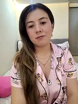 Snapshot of Sophie_del_Castillo chatting on May 30, 2026, 4:52 am Sophie del Castillo online show from May 30, 2026, 4:52 am