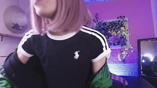 Snapshot of Katy_bratz_ chatting on October 26, 2025, 2:34 am Katy bratz online show from October 26, 2025, 2:34 am