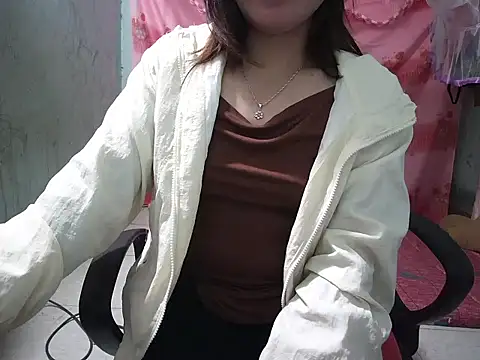 Snapshot of Xue_weng chatting on November 26, 2025, 9:26 pm Xue weng online show from November 26, 2025, 9:26 pm