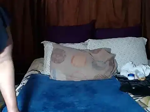 BOUNCINGASSX online show from October 23, 2025, 2:49 pm