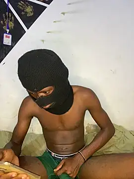 Snapshot of Jaydemasked chatting on April 2, 2026, 4:19 am Jaydemasked online show from April 2, 2026, 4:19 am